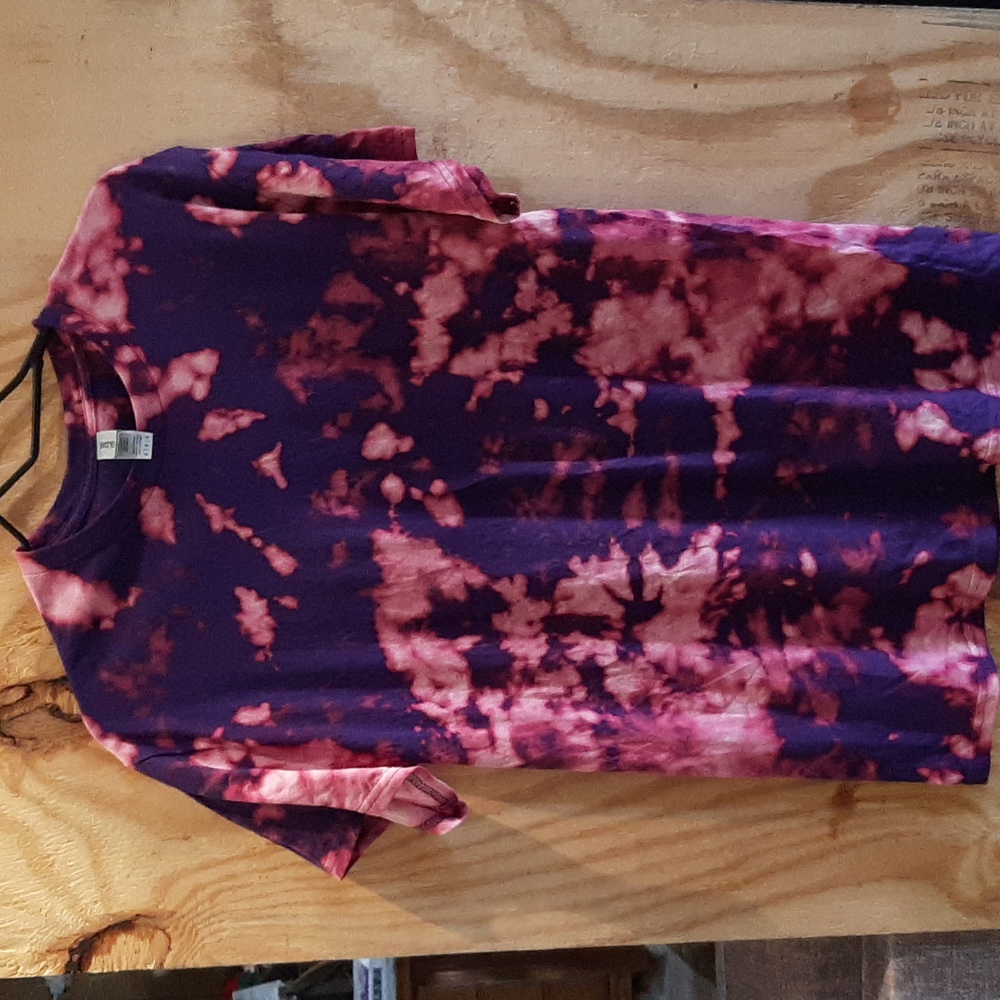 Gildan, Purple Reverse Tie Dye (Bleached out), M, T-shirt.